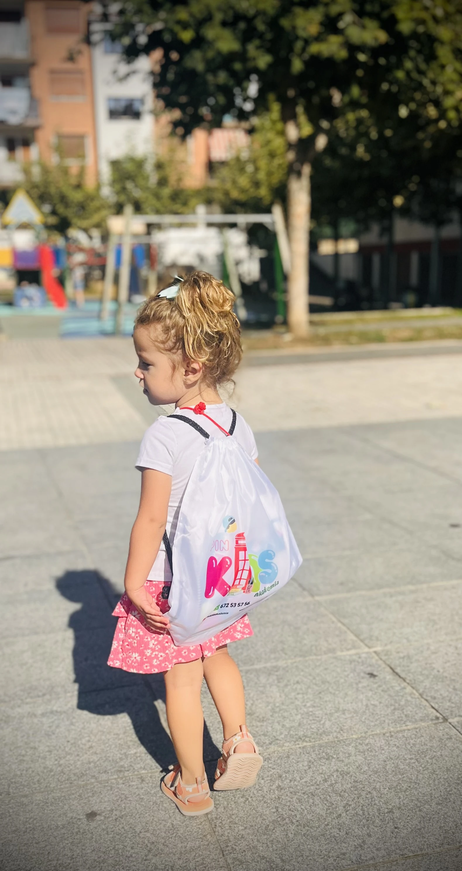 Aprender inglés con PinKIDS Akademia